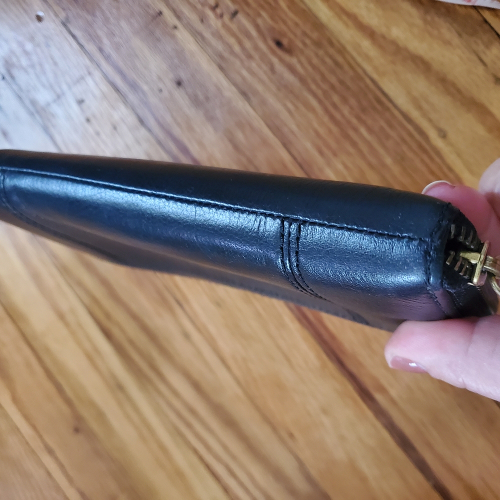 Fossil  Jori Zip Around Midnight Navy Looks Black Leather Wallet Clutch Travel - Picture 6 of 15